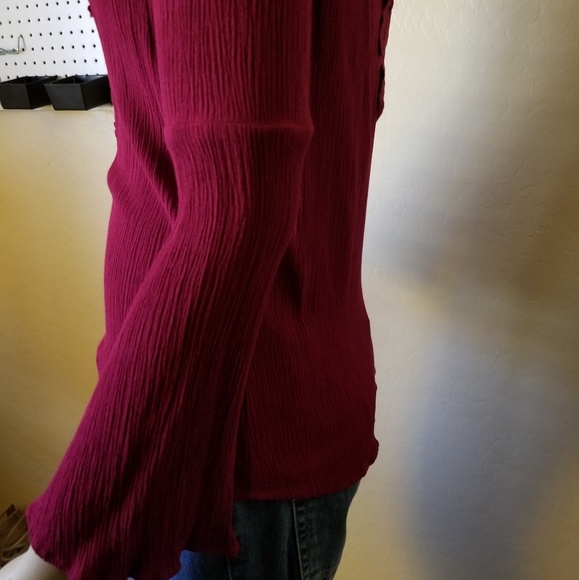 rue 21 Long Sleeves Top - Picture 5 of 7